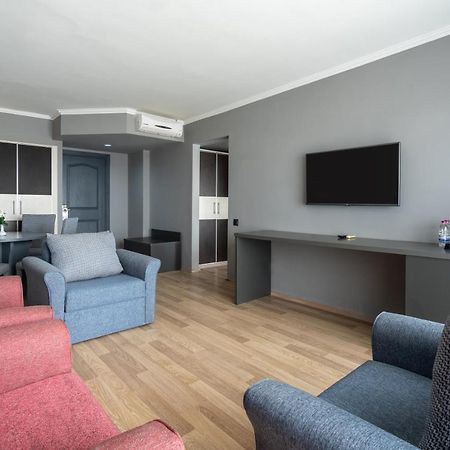 Casa Del Sole Hotel 库萨达斯 外观 照片